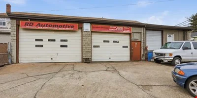 Value-add Mixed-use Commercial Property in Lynn, MA — Sale in Lynn, MA, photo 4 of 8
