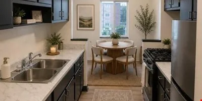 Low-Rise/Garden Apartment Building for Sale--Investment — Sale in Cleveland, OH, photo 3 of 8