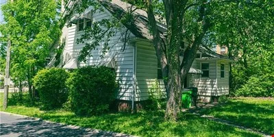 Euclid Avenue Commercial Property — Sale in Euclid, OH, photo 6 of 8