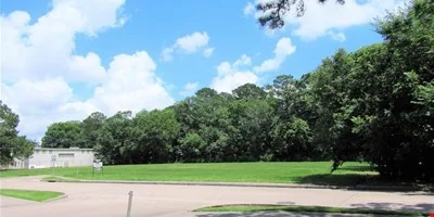 101 Walker St — Sale in League City, TX, photo 1 of 3