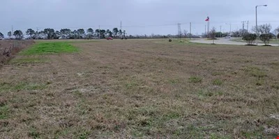 Marlow lake Highway 3 @ Central Park Blvd. — Sale in Texas City, TX, photo 7 of 8