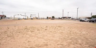8102 Venita Ave — Sale in Lubbock, TX, photo 1 of 5