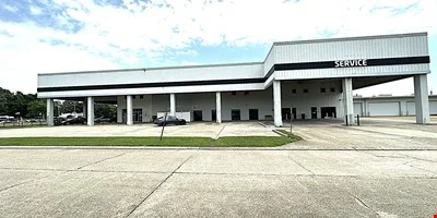 Auto Dealership Facility For Sale — Sale in Baton Rouge, LA, photo 1 of 8