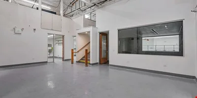 West Berkeley Innovation & Power Hub — Sale in Berkeley, CA, photo 4 of 8