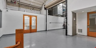 West Berkeley Innovation & Power Hub — Sale in Berkeley, CA, photo 7 of 8