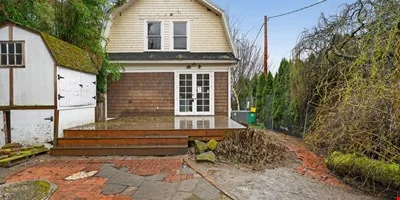 317 NE Sacramento St, Portland, OR 97212 — Sale in Portland, OR, photo 2 of 8