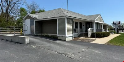 Former Santander Bank For Sale or Lease — Sale in Ayer, MA, photo 3 of 8