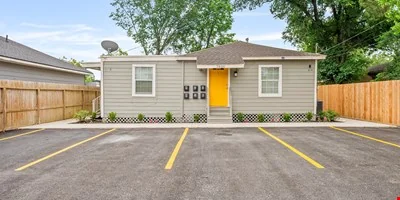 6 Units Kerr St, Houston, TX — Sale in Houston, TX, photo 1 of 8