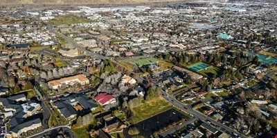 504 N 40th Ave Yakima, WA — Sale in Yakima, WA, photo 3 of 8
