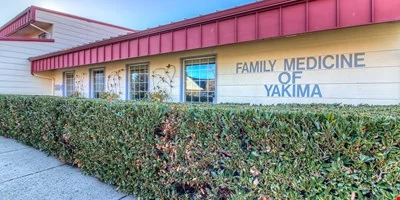 504 N 40th Ave Yakima, WA — Sale in Yakima, WA, photo 7 of 8