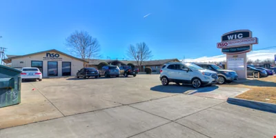 3530 N MacArthur Blvd, OKC — Sale in Oklahoma City, OK, photo 2 of 2