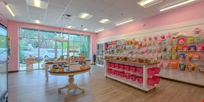 Business Opportunity:Woof Gang Bakery & Dog Grooming — Sale in Tallahassee, FL, photo 8 of 8