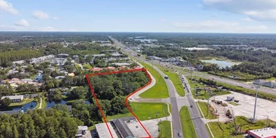 1703-1711 Dale Mabry Hwy — Sale in Lutz, FL, photo 1 of 8