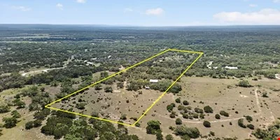 301 Sattler — Sale in Spring Branch, TX, photo 3 of 8