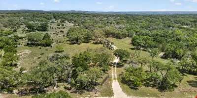 301 Sattler — Sale in Spring Branch, TX, photo 5 of 8