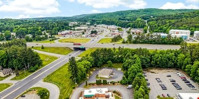 309 Daniel Webster Highway, Merrimack, NH — Sale in Merrimack, NH, photo 2 of 8