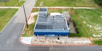 Cheap Retail! 330 Texas Ave (Texas City) — Sale in Texas City, TX, photo 3 of 8