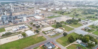 Cheap Retail! 330 Texas Ave (Texas City) — Sale in Texas City, TX, photo 2 of 8