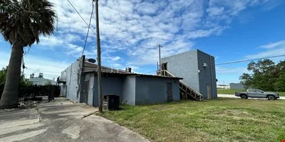 Cheap Retail! 330 Texas Ave (Texas City) — Sale in Texas City, TX, photo 4 of 8