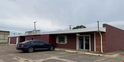 Cheap Retail! 1031 9th St N (Texas City) — Sale in Texas City, TX, photo 2 of 8