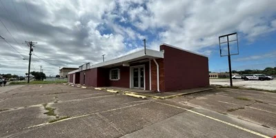 Cheap Retail! 1031 9th St N (Texas City) — Sale in Texas City, TX, photo 1 of 8