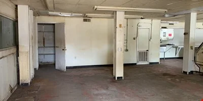 Cheap Retail! 1031 9th St N (Texas City) — Sale in Texas City, TX, photo 5 of 8