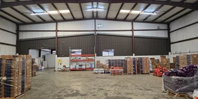19,000 +/- SF Industrial Warehouse with 3K SF… — Sale in Winter Haven, FL, photo 4 of 5
