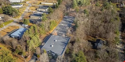 94 River Road, Hudson, NH — Sale in Hudson, NH, photo 2 of 8