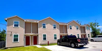 Bacliff Multifamily Portfolio — Sale in Bacliff, TX, photo 1 of 8