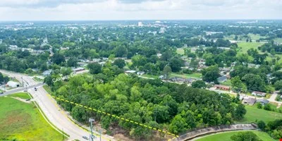 20K+ VPD-LAFAYETTE/BREAUX BRIDGE Signaled CORNER — Sale in Lafayette, LA, photo 2 of 5