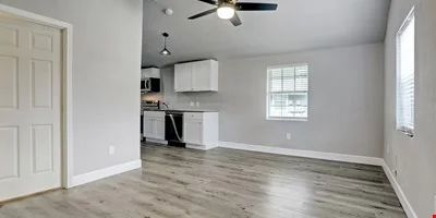 2322 Central Street, Dickinson, TX 77539 — Sale in Dickinson, TX, photo 6 of 8