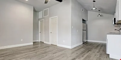 2322 Central Street, Dickinson, TX 77539 — Sale in Dickinson, TX, photo 7 of 8
