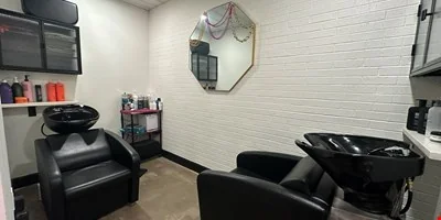 Government St Salon For Sale — Sale in Baton Rouge, LA, photo 4 of 8