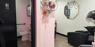 Government St Salon For Sale — Sale in Baton Rouge, LA, photo 5 of 8
