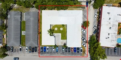 Harbordale Apartments — Sale in Fort Lauderdale, FL, photo 2 of 8