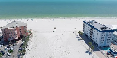 800 Estero BLVD — Sale in Fort Myers, FL, photo 1 of 8