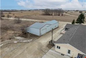larson Property — Sale in Rochester, MN, photo 7 of 8