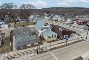 917 Broadway — Sale in Rochester, MN, photo 4 of 6