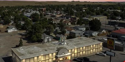 Showboat Inn - 100 West F Street — Sale in Casper, WY, photo 5 of 8