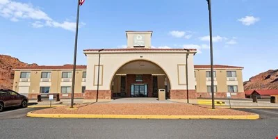 Quality Inn Kanab - 815 E HWY 89 Kanab — Sale in Kanab, UT, photo 5 of 8