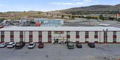 1st Choice Inn - 1904 East Cedar Street — Sale in Rawlins, WY, photo 3 of 8