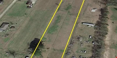Office Conversion on 12.4 Acres near US Hwy 90 in Houma — Sale in Gray, LA, photo 2 of 8