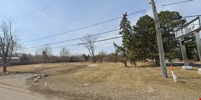3418 Dye Road — Sale in Flint, MI, photo 2 of 3