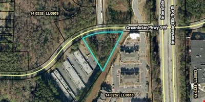 3398 Greenbriar Pkwy — Sale in Atlanta, GA, photo 1 of 4