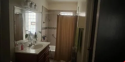 7951 S BURNHAM AVE — Sale in Chicago, IL, photo 6 of 8