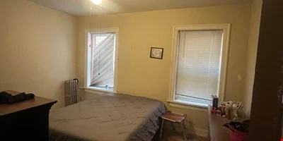 7951 S BURNHAM AVE — Sale in Chicago, IL, photo 7 of 8