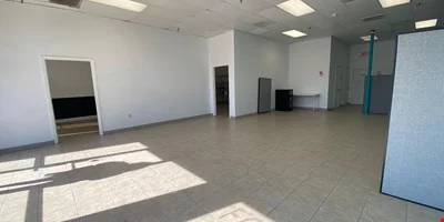 Multi-Tenant Retail Building For Sale — Sale in Sanford, FL, photo 7 of 8