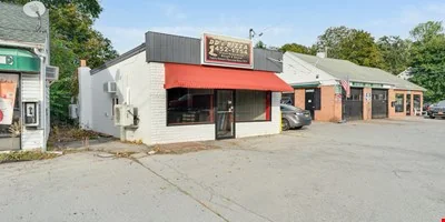 Standalone Retail — Sale in Poughkeepsie, NY, photo 1 of 8