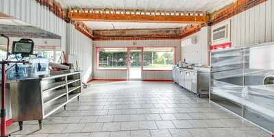 Standalone Retail — Sale in Poughkeepsie, NY, photo 6 of 8