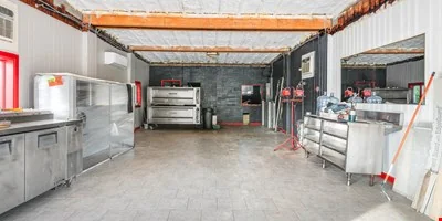 Standalone Retail — Sale in Poughkeepsie, NY, photo 5 of 8